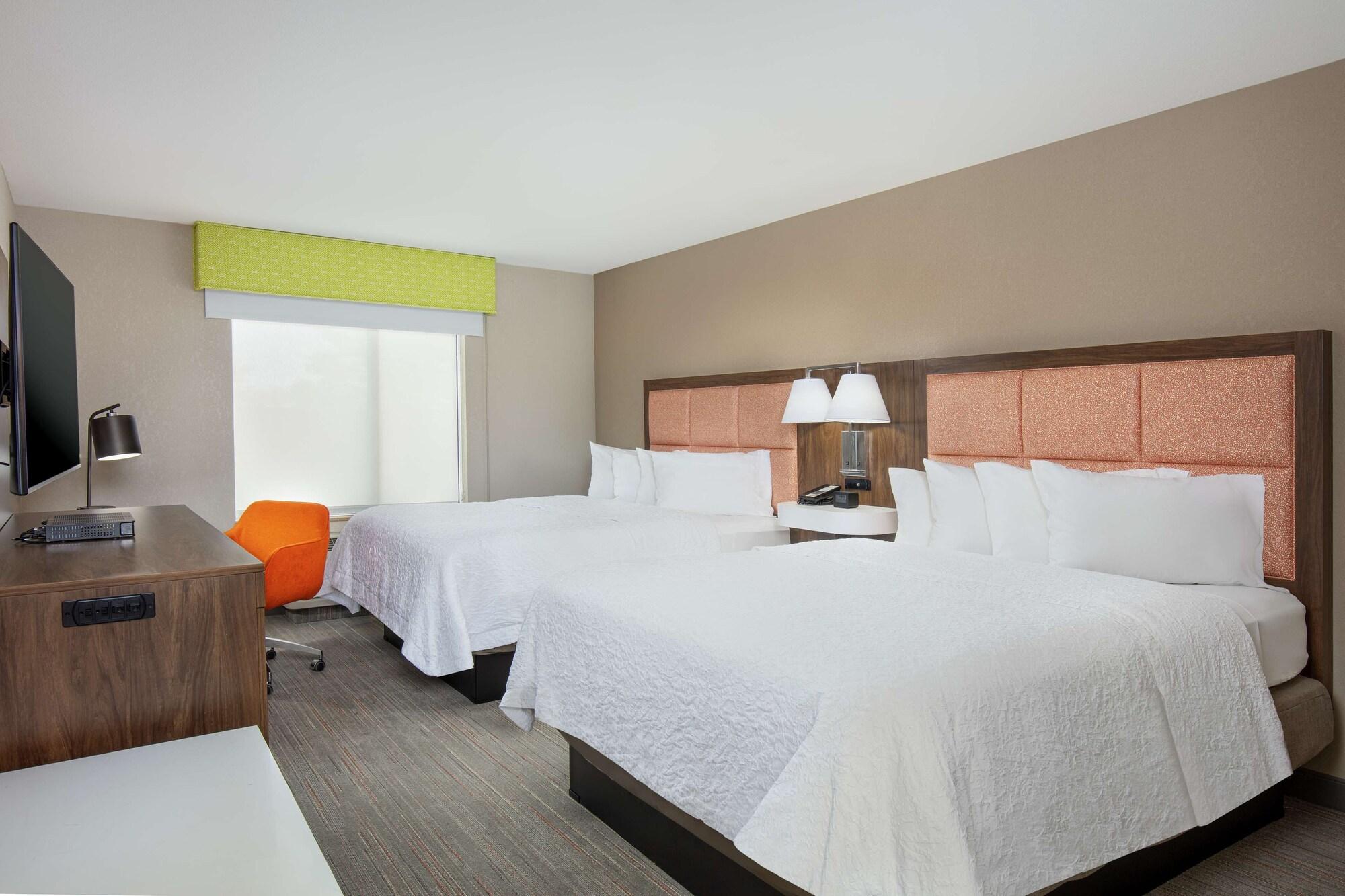 Newly Renovated Hampton Inn Omaha West Lakeside מראה חיצוני תמונה