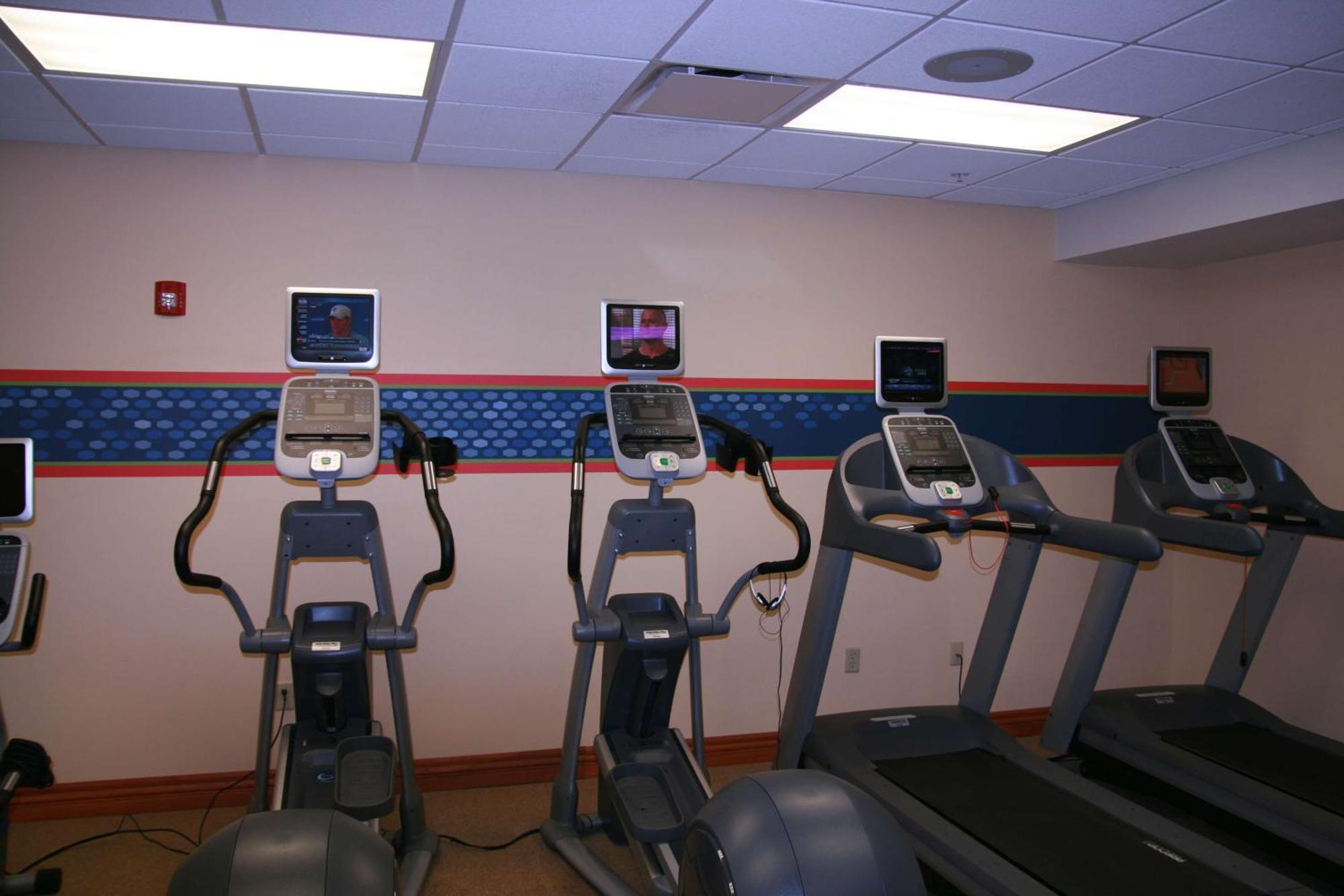 Newly Renovated Hampton Inn Omaha West Lakeside מראה חיצוני תמונה