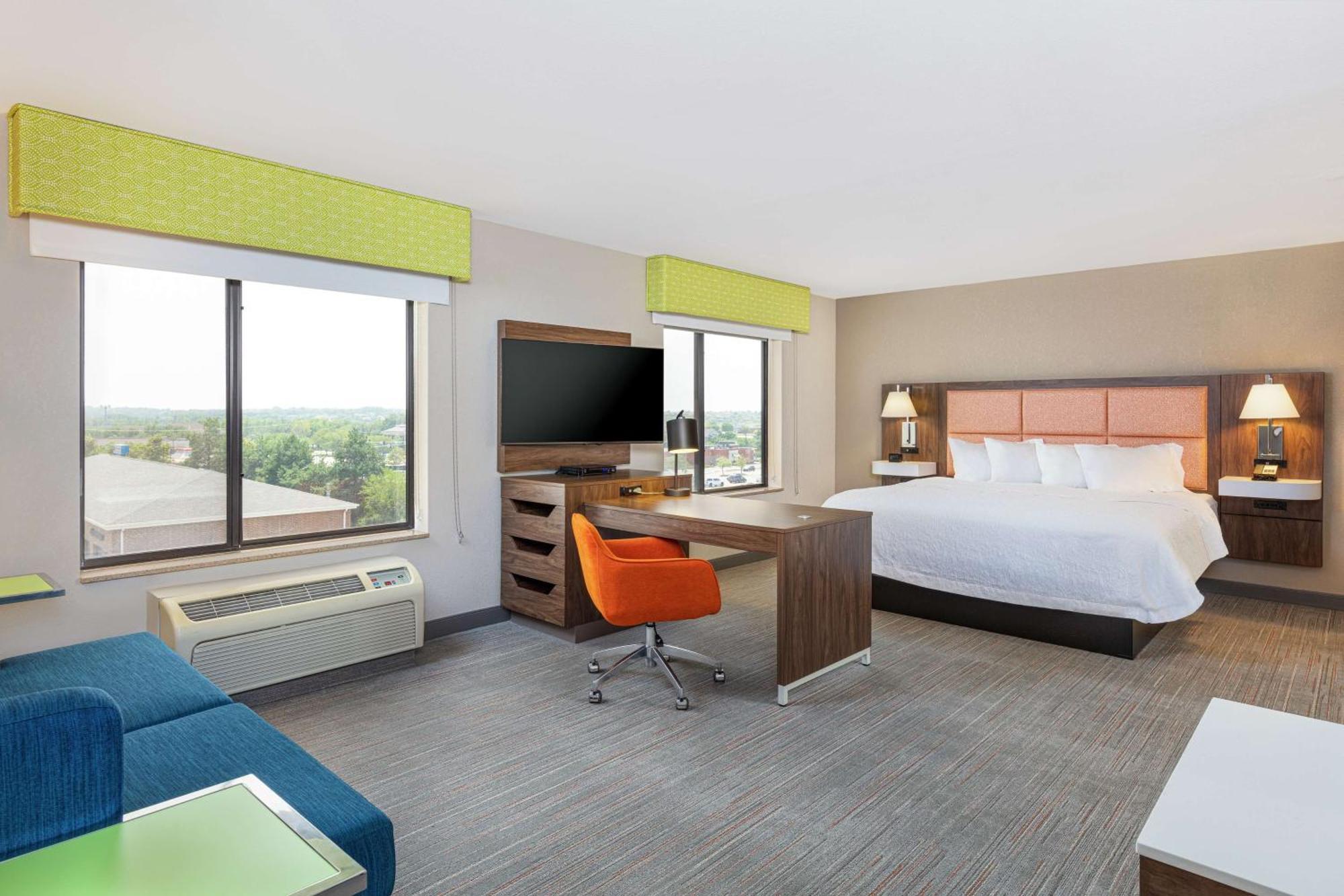 Newly Renovated Hampton Inn Omaha West Lakeside מראה חיצוני תמונה