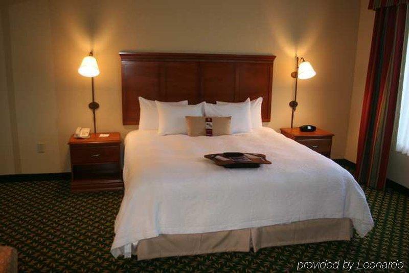 Newly Renovated Hampton Inn Omaha West Lakeside חדר תמונה